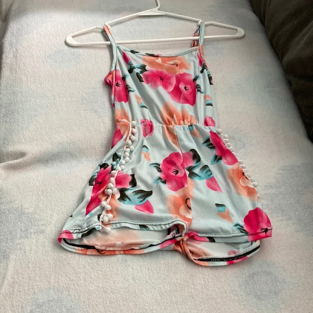 Multi color used jumper 10-12 Coney Island in really good condition